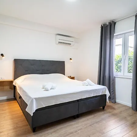 Apartman Perla * Задар